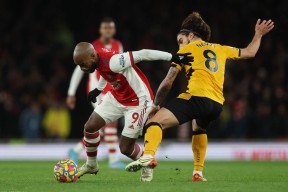 东海战狼队对阵瓯越朱雀队,游泳热身赛失利,内线统治篮板——黑马成最大惊喜(球胜狼vs鹰傲天)-球速官网