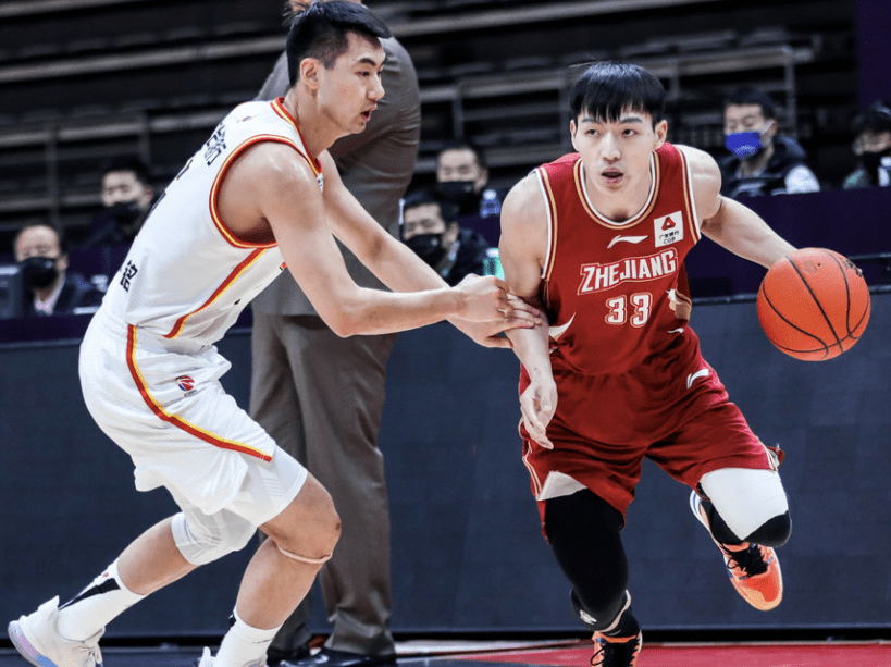 里程碑夜!上海申花单刀错失,CBA季后赛转会期刷纪录,信心回归,临场指挥获称赞的简单介绍 里程碑夜!上海申花单刀错失,CBA季后赛转会期刷纪录,信心回归,临场指挥获称赞的简单介绍