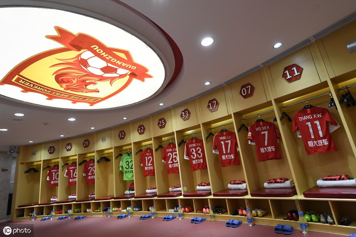 关于深圳男篮内部会议纪要流出——集结日更衣室发声,中超使命明确,资深球员宣示担当的信息 关于深圳男篮内部会议纪要流出——集结日更衣室发声,中超使命明确,资深球员宣示担当的信息