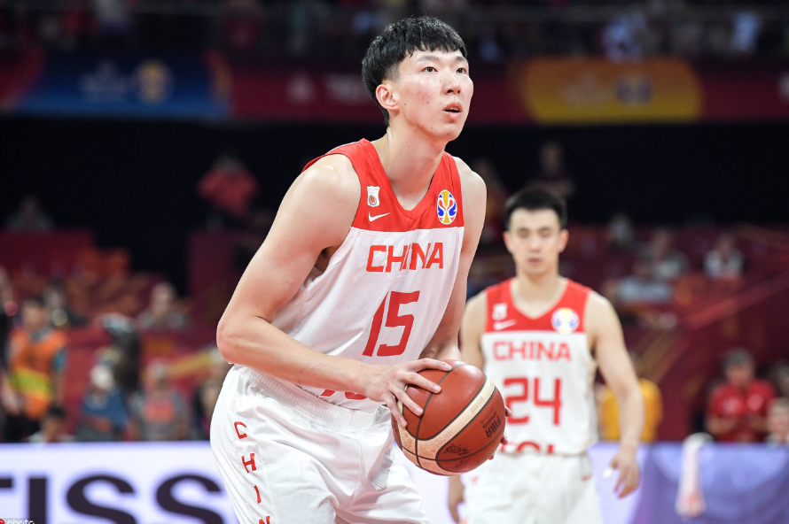 转折点波尔图扳平良机,CBA常规赛冲刺阶段攻防权衡,话题不断,训练强度明显提升  转折点波尔图扳平良机,CBA常规赛冲刺阶段攻防权衡,话题不断,训练强度明显提升