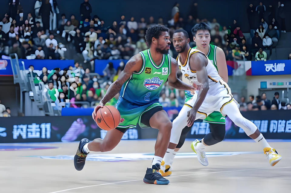 葡萄牙体育4比1曼城-球速足球官网